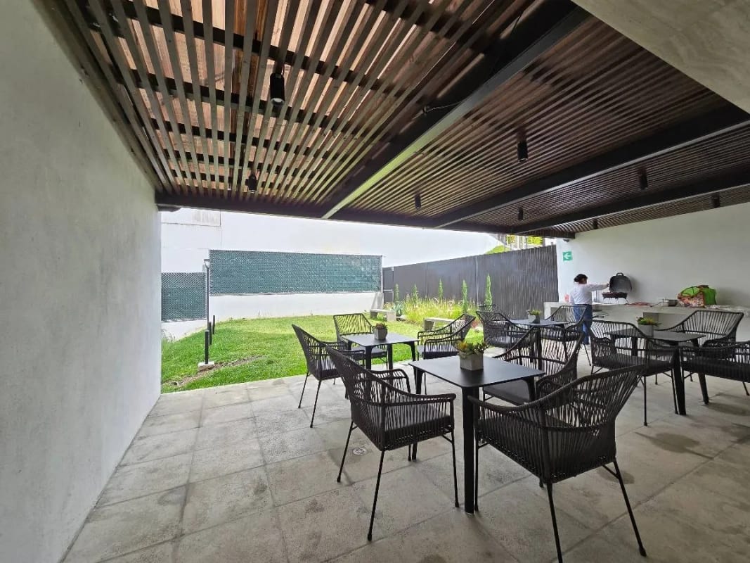 Se Aquila apartamento, 2 hab, Naru 16, zona 16 Ciudad Guatemala | $900 — Apartamento en Alquiler en Zona 16, Guatemala, Ciudad — foto 10 de 14
