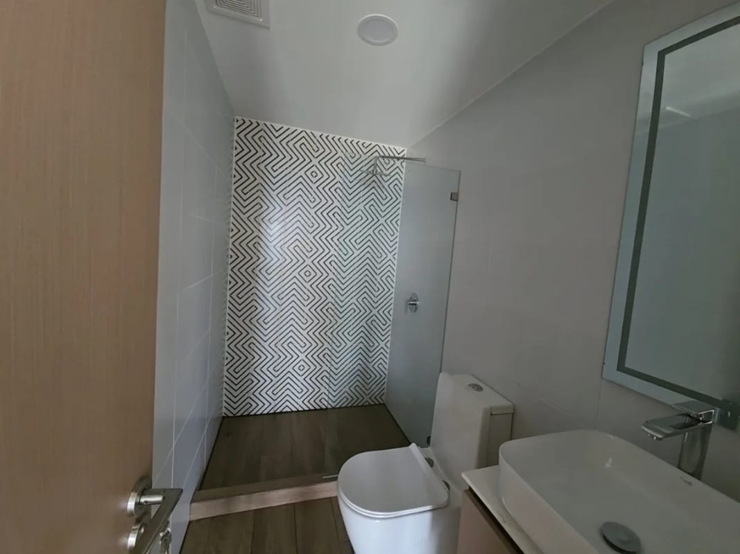 Se Aquila apartamento, 2 hab, Naru 16, zona 16 Ciudad Guatemala | $900 — Apartamento en Alquiler en Zona 16, Guatemala, Ciudad — foto 2 de 14