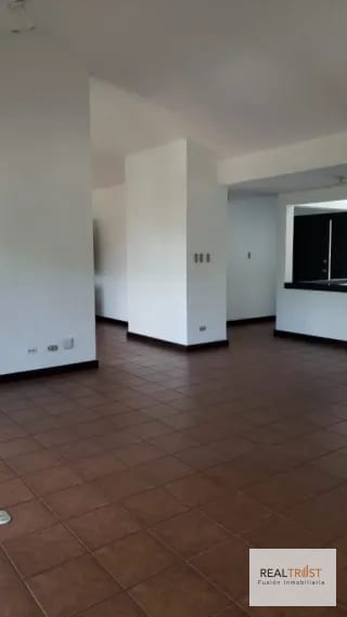 RENTA APARTAMENTO CONDOMINIO VILLAS DEL CAMPO, S.A. — Casa en Alquiler en Villas del Campo, Carretera a El Salvador, Guatemala, Ciudad — miniatura 11 de 12