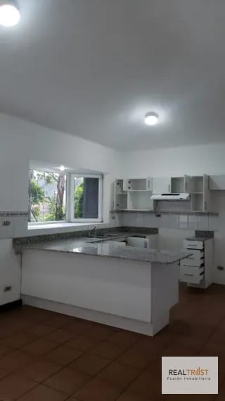 RENTA APARTAMENTO CONDOMINIO VILLAS DEL CAMPO, S.A. — Casa en Alquiler en Villas del Campo, Carretera a El Salvador, Guatemala, Ciudad — miniatura 7 de 12