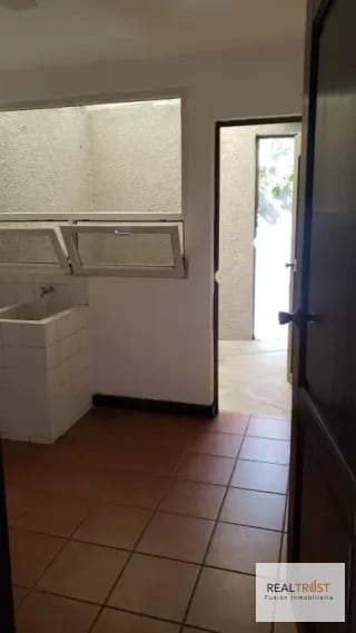 RENTA APARTAMENTO CONDOMINIO VILLAS DEL CAMPO, S.A. — Casa en Alquiler en Villas del Campo, Carretera a El Salvador, Guatemala, Ciudad — miniatura 5 de 12