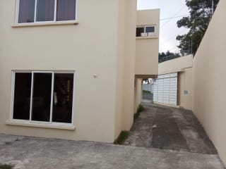 Casa en Venta - Arrazola Panorama Km16 CAES — Casa en Venta en Arrazola Panorama, Carretera a El Salvador, Guatemala, Ciudad — miniatura 3 de 11