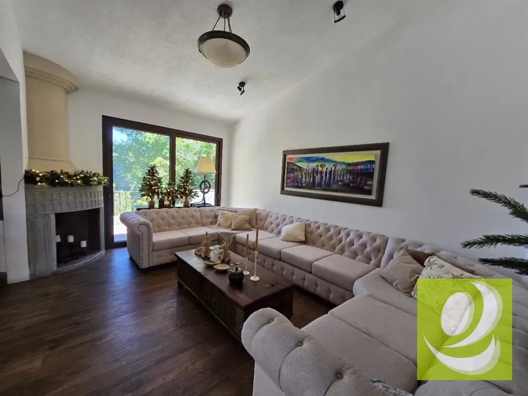 EN VENTA 2 CASAS JUNTAS EN GRANJAS SAN CRISTOBAL — Casa en Venta en Zona 8 Mixco, Guatemala, Ciudad — foto 3 de 6
