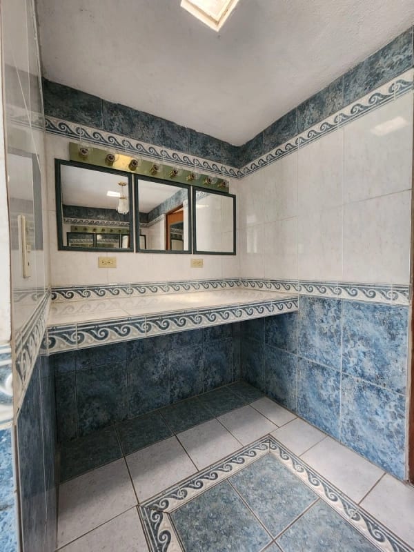 Majestuosa Propiedad en Renta | VH3, Z.15 — Casa en Alquiler en Zona 15, Guatemala, Ciudad — foto 10 de 13