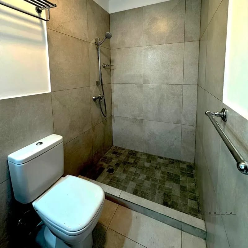 APARTAMENTO EN VENTA EN ZONA 14 EN NIVEL ALTO — Apartamento en Venta en Zona 14, Guatemala, Ciudad — foto 4 de 9