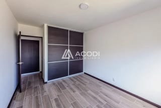 Apartamento en La Villa, Zona 14 — Apartamento en Alquiler en Zona 14, Guatemala, Ciudad — miniatura 5 de 8