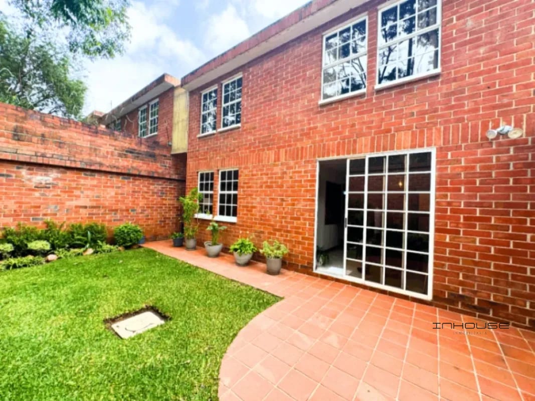 CASA EN VENTA EN KM 19 CARRETERA A EL SALVADOR — Casa en Venta en Carretera a El Salvador, Guatemala, Ciudad — foto 2 de 10
