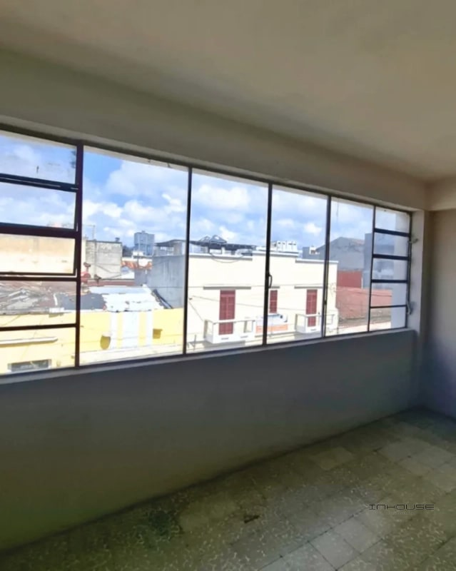 OFICINA EN RENTA, ZONA 1, CENTRO HISTÓRICO, FRENTE A IGLESIA SANTO DOMINGO. — Oficina en Alquiler en El Centro, Zona 1, Guatemala, Ciudad — foto 6 de 7