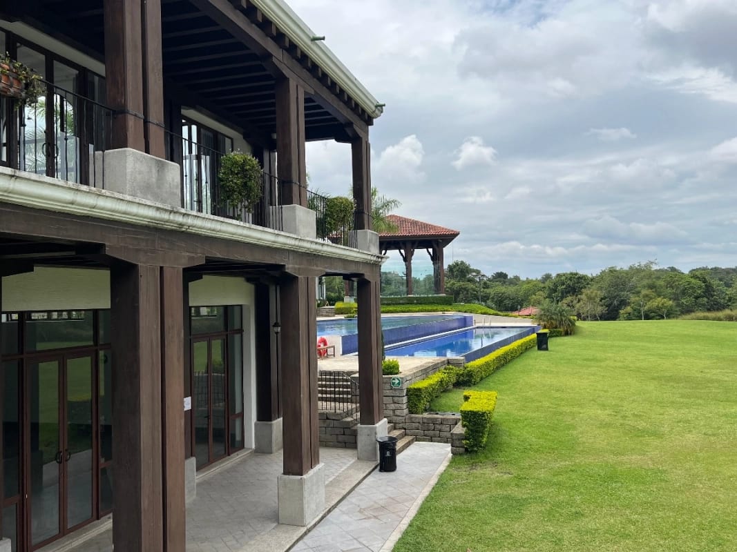 Casa Renta Zona 16, Ramblas Decayalá, 455 MTS2~ 4 Dormitorios, Sector Exclusivo en Guatemala — Casa en Alquiler en Zona 16, Guatemala, Ciudad — foto 5 de 10
