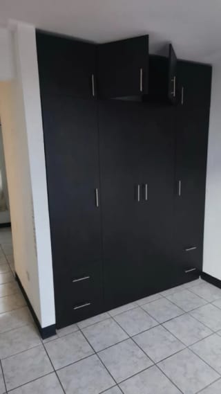 Casa en Zona 18 — Casa en Venta en Zona 18, Guatemala, Ciudad — miniatura 5 de 7