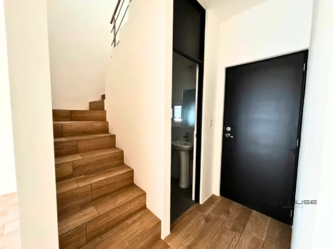 CASA EN VENTA KM 16.5 SECOYA DE ARRAZOLA — Casa en Venta en Arrazola I, Carretera a El Salvador, Guatemala, Ciudad — foto 5 de 9