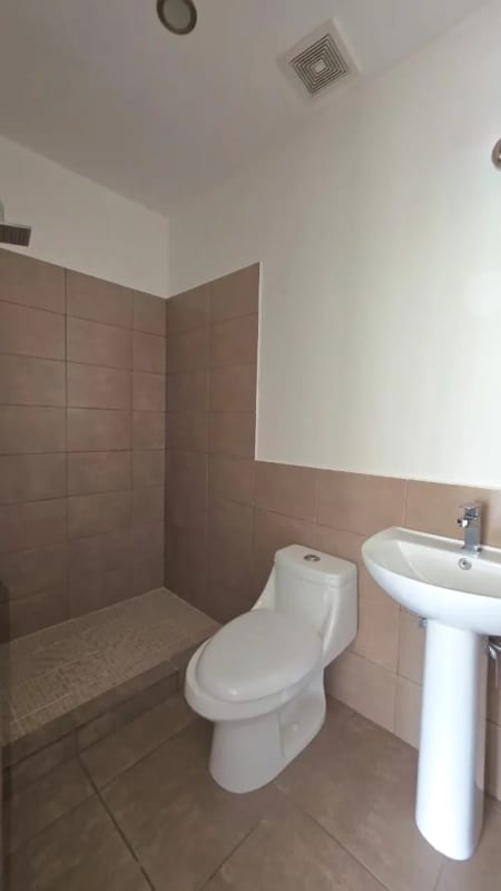 Apartamento en venta en zona 16 nivel bajo — Apartamento en Venta en Zona 16, Guatemala, Ciudad — foto 4 de 15