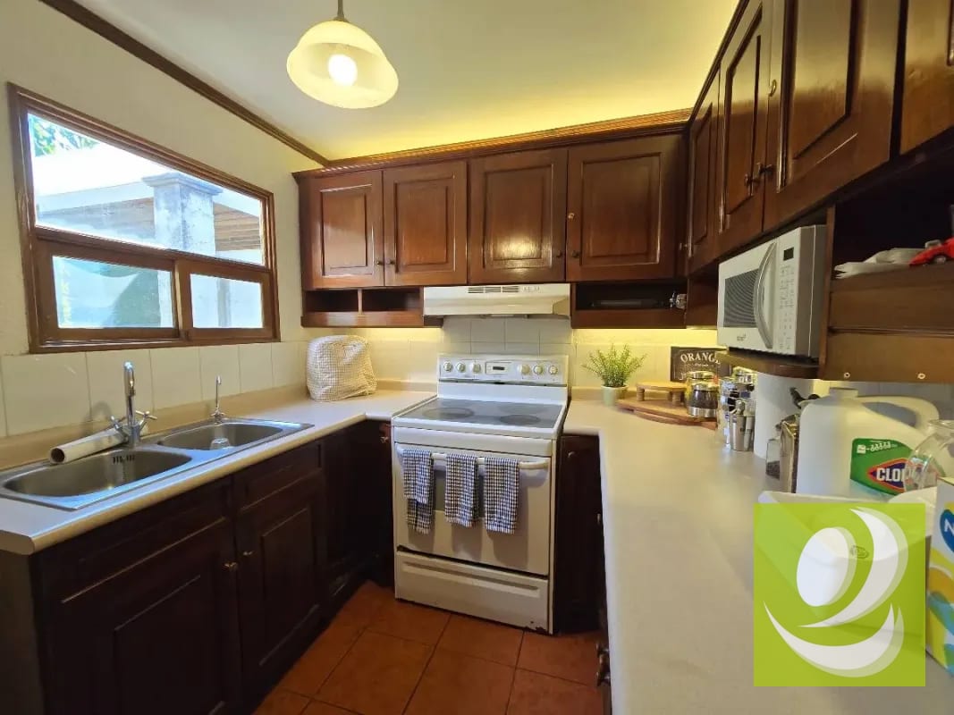 VENDO 2 CASAS JUNTAS EN SAN CRISTOBAL SECTOR GRANJAS — Casa en Venta en Zona 8 Mixco, Guatemala, Ciudad — foto 12 de 14