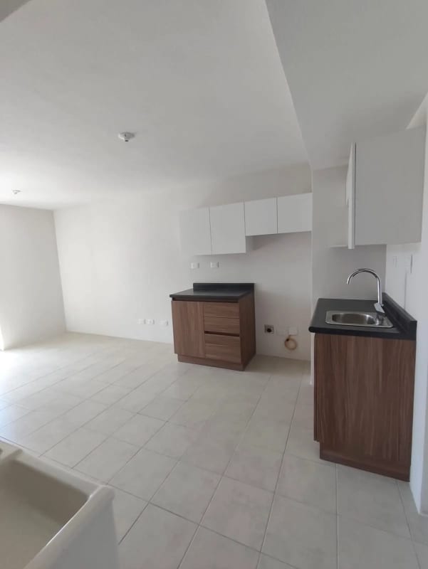 Apartamento en venta, para estrenar! Cumbres del Pedregal, zona 6 — Apartamento en Venta en Zona 6, Guatemala, Ciudad — foto 9 de 13