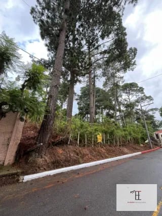 Terreno en Venta zona 16 Kanajuyú Dentro de Garita — Terreno en Venta en Kanajuyú, Zona 16, Guatemala, Ciudad — miniatura 1 de 2