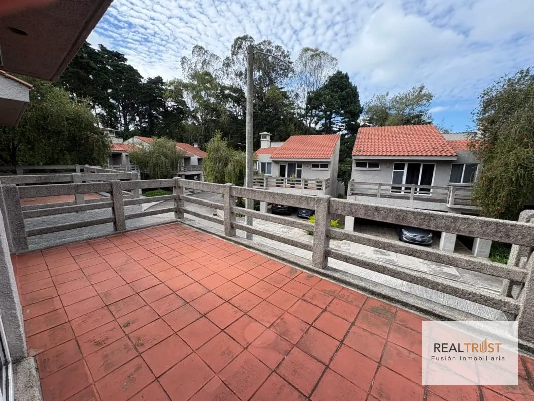 Casa en Renta Condominio Villas del Campo CAES. — Casa en Alquiler en Villas del Campo, Carretera a El Salvador, Guatemala, Ciudad — foto 10 de 12