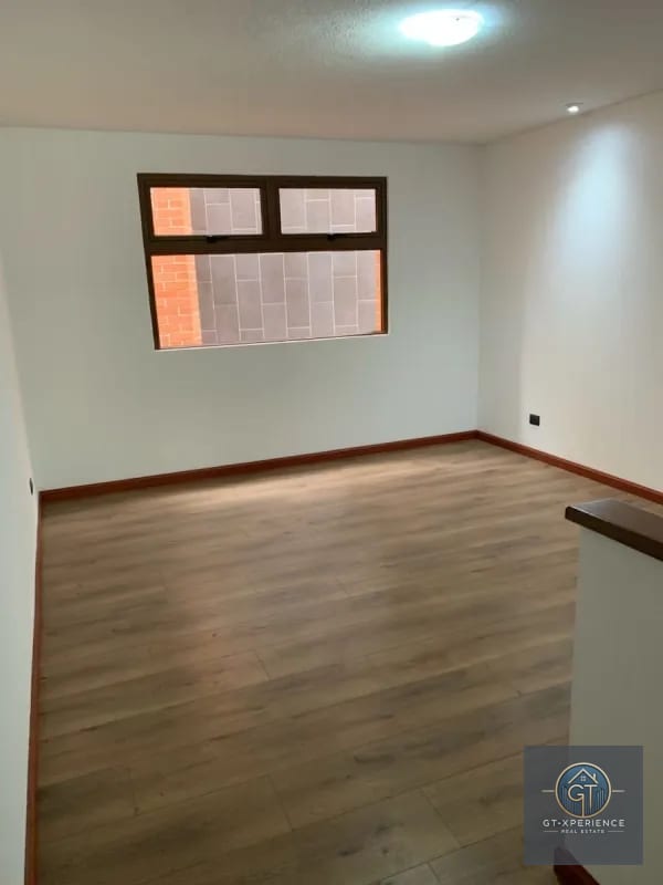 Lindo y amplio apartamento en La Montaña, zona 16 — Apartamento en Alquiler en Zona 16, Guatemala, Ciudad — foto 9 de 14