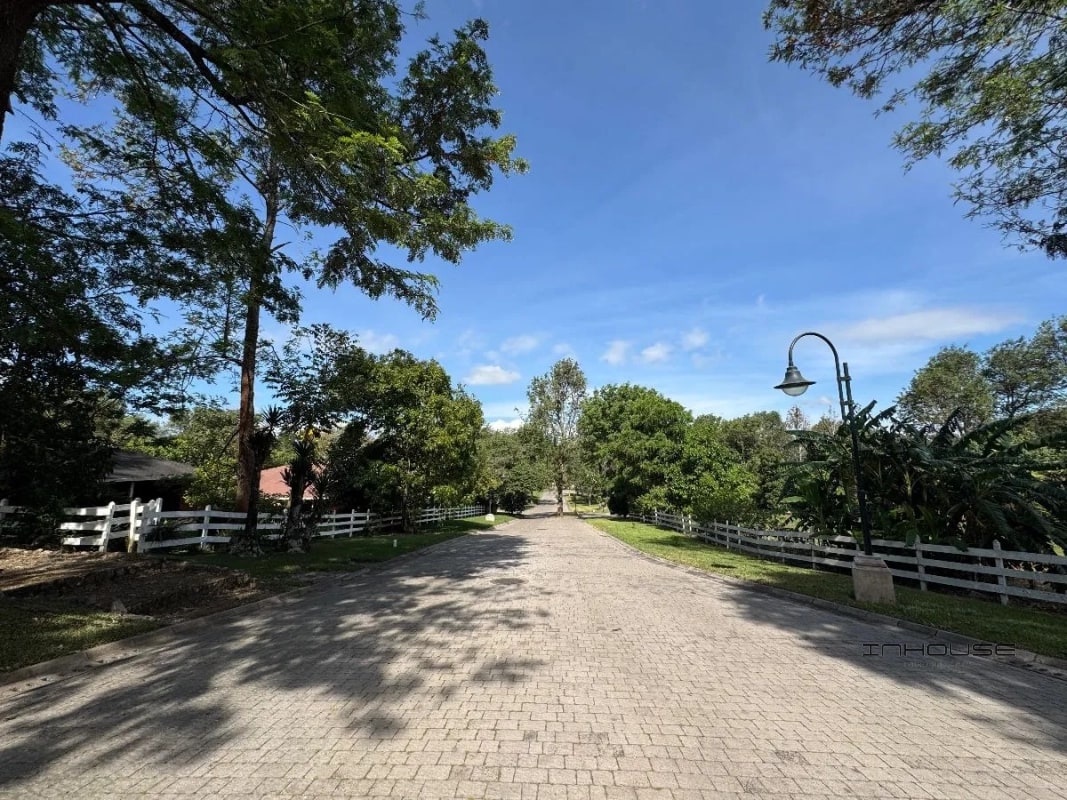 TERRENO EN VENTA EN CONDOMINIO SANTA ELENA DEL LAGO — Terreno en Venta en Carretera a El Salvador, Guatemala, Ciudad — foto 3 de 9