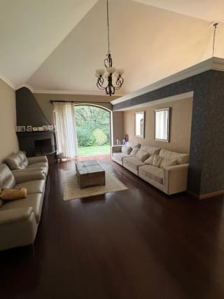 🏡 Hermosa casa en venta – El Encinal — Casa en Venta en El Encinal, Zona 7 Mixco, Guatemala, Ciudad — miniatura 3 de 11