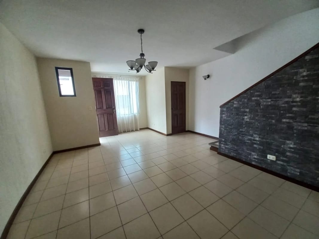 🏡 Venta de Casa en Carretera a El Salvador, Km 19.8 — Casa en Venta en Carretera a El Salvador, Guatemala, Ciudad — foto 6 de 17