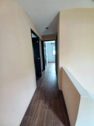 PRECIOSA CASA EN VENTA! 🏡 📍 A solo 5 minutos del cruce a Olmeca, Km 16.5 Carretera a El Salvador — Casa en Venta en Carretera a El Salvador, Guatemala, Ciudad — miniatura 9 de 13