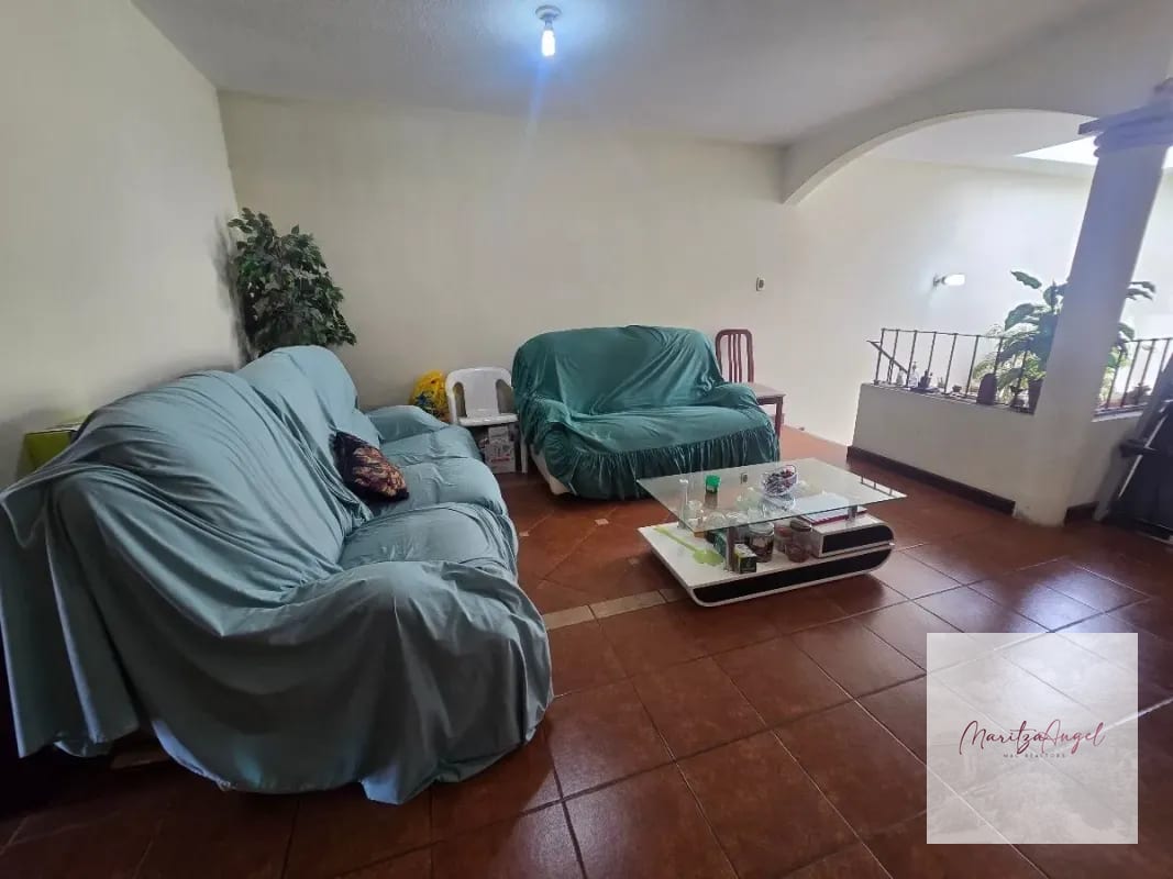CASA EN VENTA EN SAN CRISTOBAL  SECTOR B2 — Casa en Venta en Zona 8 Mixco, Guatemala, Ciudad — foto 4 de 16