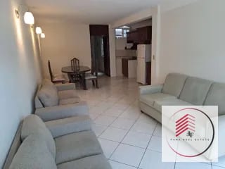 RENTA DE céntrico apartamento de una habitación en zona 10 a una cuadra de Oakland Mall diagonal 6 — Apartamento en Alquiler en Zona 10, Guatemala, Ciudad — miniatura 16 de 17
