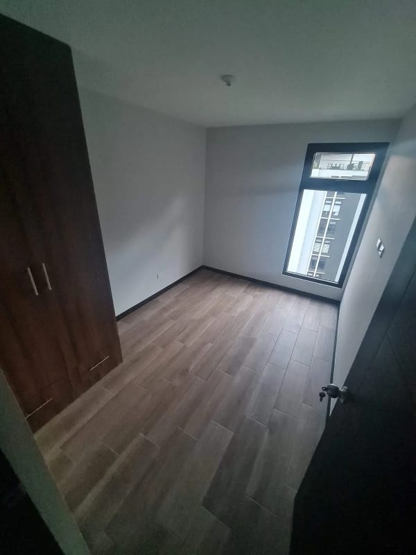 Apartamento en VENTA! NAGANO zona 16 — Apartamento en Venta en Zona 16, Guatemala, Ciudad — foto 7 de 17