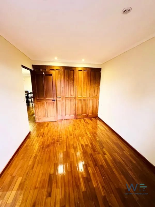 Vendo Apartamento Zona 10 — Apartamento en Venta en Real de la Villa, Zona 10, Guatemala, Ciudad — foto 8 de 12