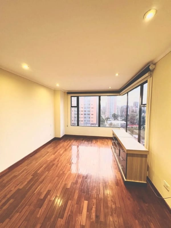 Vendo Apartamento Zona 10 — Apartamento en Venta en Real de la Villa, Zona 10, Guatemala, Ciudad — foto 7 de 12