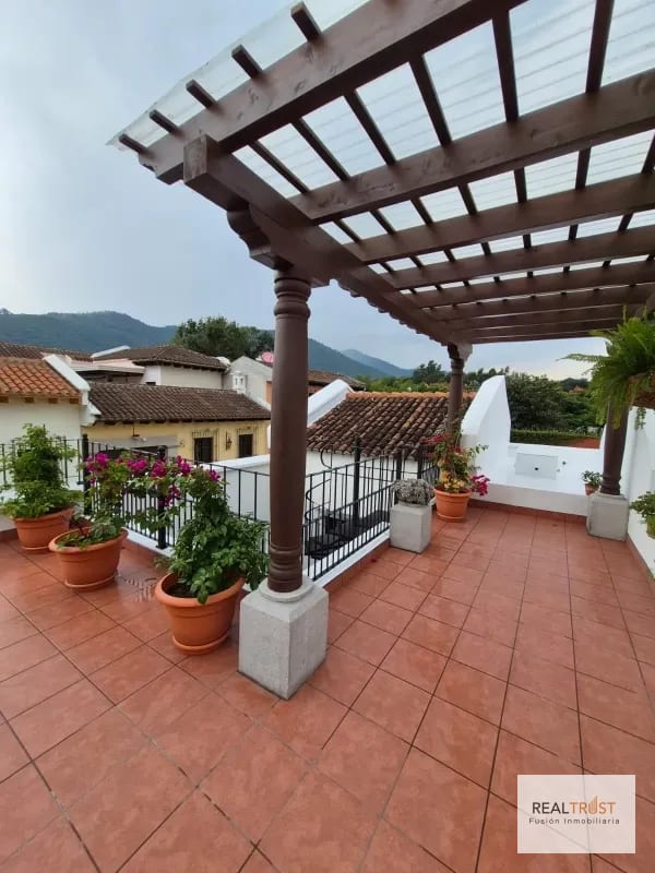 CASA EN VENTA ANTIGUA GUATEMALA 1 NIVEL CON TERRAZA — Casa en Venta en Antigua, Sacatepéquez — foto 7 de 13