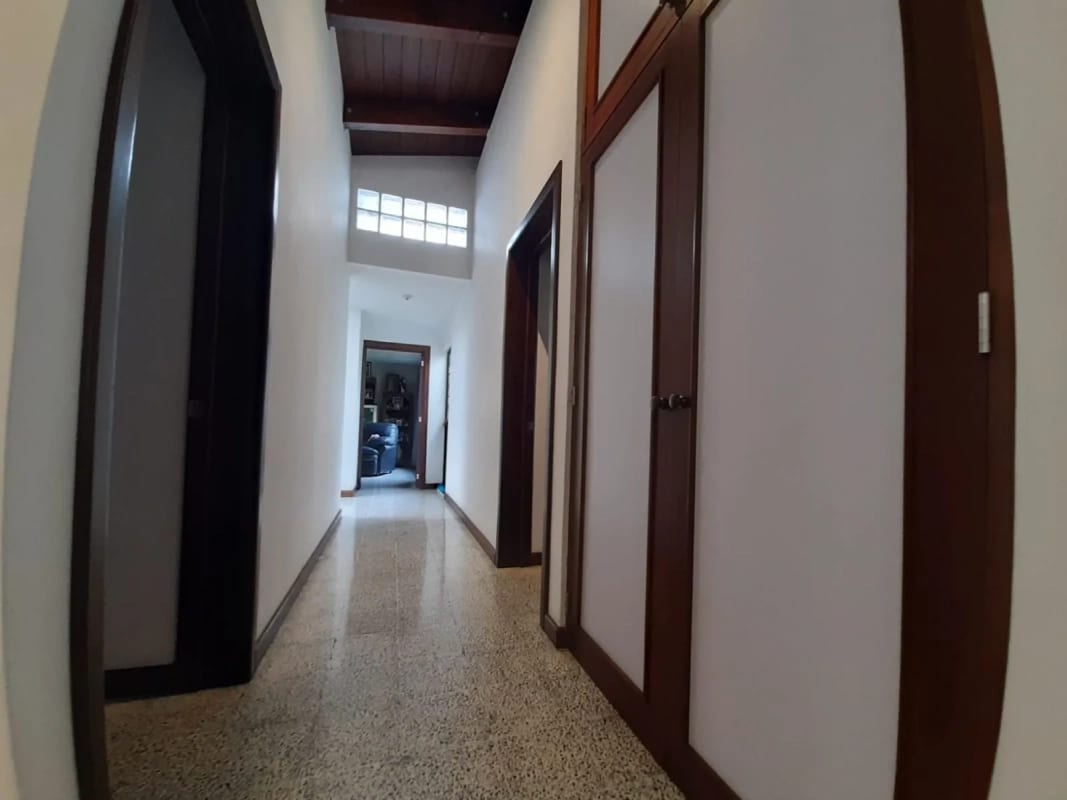 Vendo casa de 1 nivel en San Cristóbal!!!!! — Casa en Venta en Zona 8 Mixco, Guatemala, Ciudad — foto 6 de 16