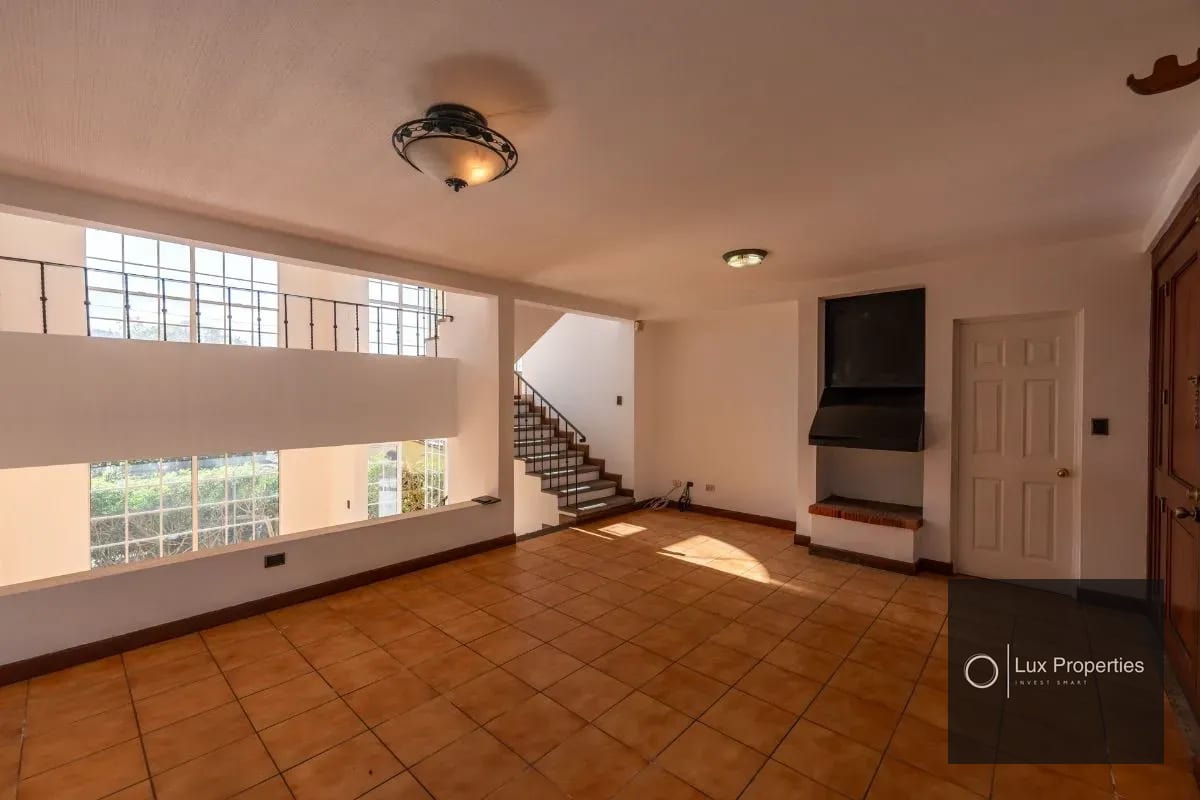 Casa en Venta Carretera a El Salvador km 16.5 San Miguel — Casa en Venta en Residenciales San Miguel, Carretera a El Salvador, Guatemala, Ciudad — foto 2 de 16