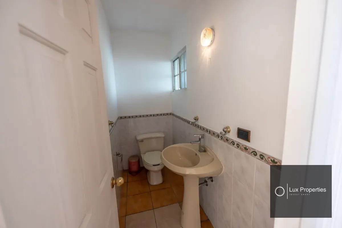 Casa en Venta Carretera a El Salvador km 16.5 San Miguel — Casa en Venta en Residenciales San Miguel, Carretera a El Salvador, Guatemala, Ciudad — foto 5 de 16