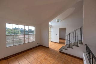 Casa en Venta Carretera a El Salvador km 16.5 San Miguel — Casa en Venta en Residenciales San Miguel, Carretera a El Salvador, Guatemala, Ciudad — miniatura 4 de 16