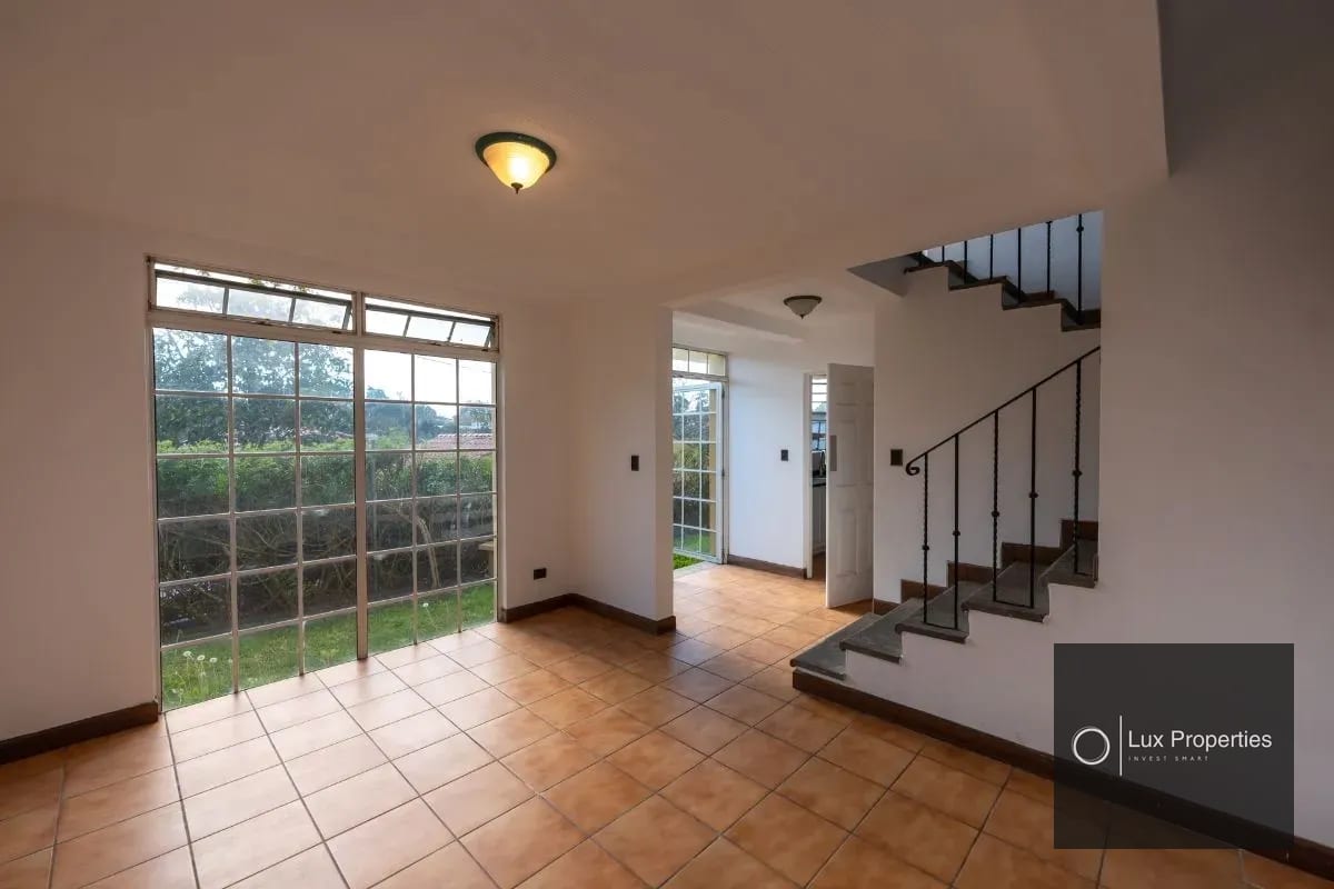 Casa en Venta Carretera a El Salvador km 16.5 San Miguel — Casa en Venta en Residenciales San Miguel, Carretera a El Salvador, Guatemala, Ciudad — foto 14 de 16