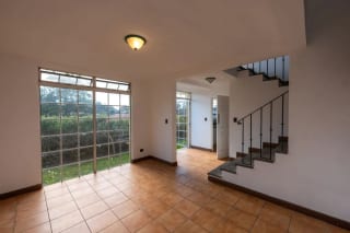 Casa en Venta Carretera a El Salvador km 16.5 San Miguel — Casa en Venta en Residenciales San Miguel, Carretera a El Salvador, Guatemala, Ciudad — miniatura 14 de 16