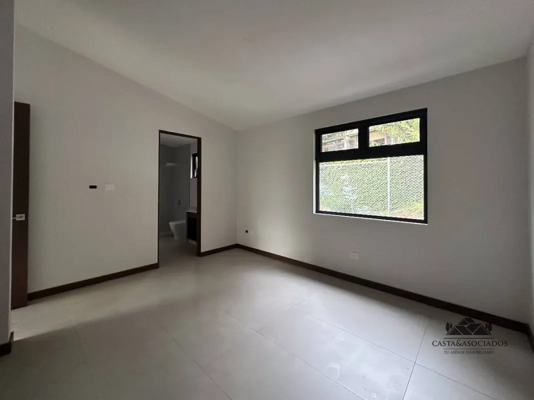 CASA EN VENTA SANTA CATARINA PINULA — Casa en Venta en Santa Catarina Pinula, Guatemala, Ciudad — foto 15 de 16