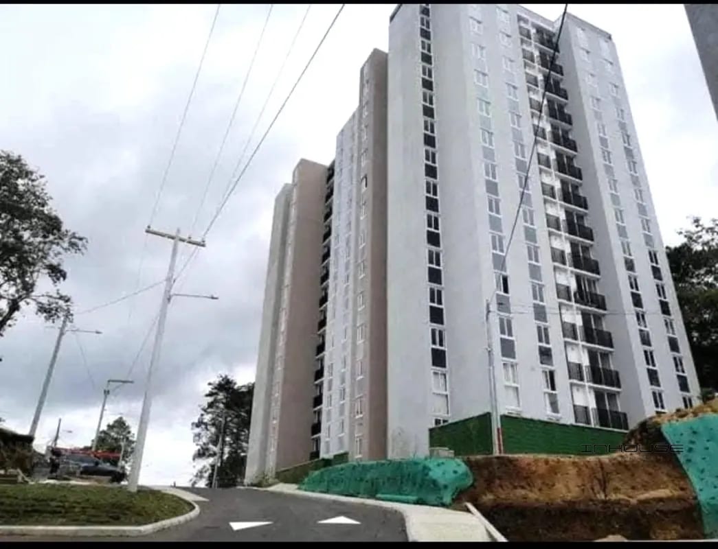 APARTAMENTO EN VENTA ZONA 10 DE MIXCO — Apartamento en Venta en Zona 10 Mixco, Guatemala, Ciudad — foto 1 de 7