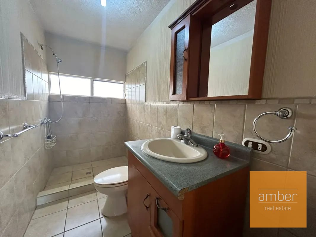 Casa en Hacienda Real, Zona 16 — Casa en Venta en Hacienda Real, Zona 16, Guatemala, Ciudad — foto 13 de 14