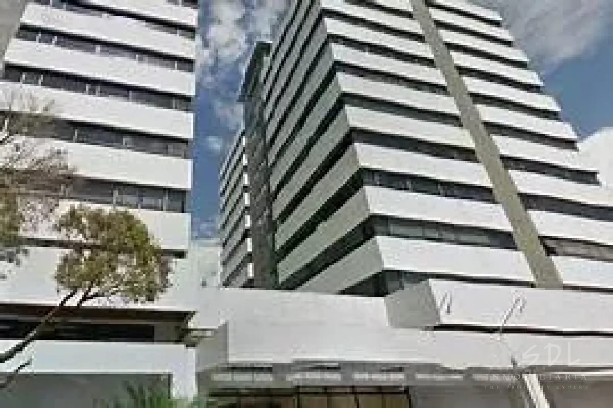 zona 10 Centro Empresarial — Oficina en Alquiler en Centro Empresarial, Zona 10, Guatemala, Ciudad — foto 1 de 1