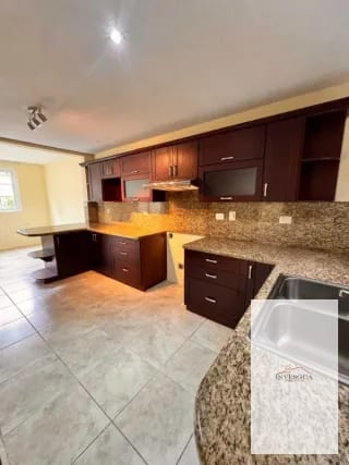 Casa En Venta En Fraijanes Villas De Entreverdes — Casa en Venta en Fraijanes, Carretera a El Salvador, Guatemala, Ciudad — miniatura 9 de 12