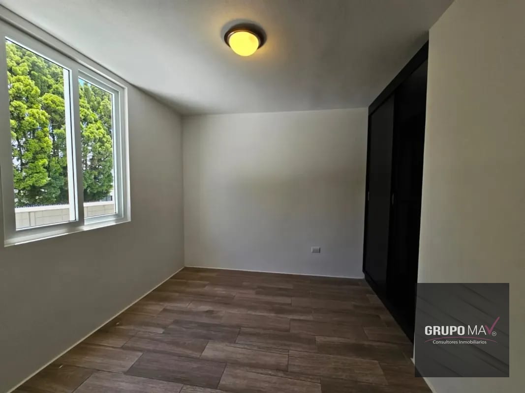 Casa Nueva dentro de Pinabetes Condominio Eucaliptos — Casa en Venta en San José Pinula, Guatemala, Ciudad — foto 5 de 9