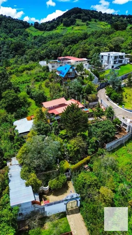 Preciosa casa de campo en San Bartolomé Milpas Altas — Casa vacacional en Venta en San Bartolomé Milpas Altas, Sacatepéquez — foto 8 de 11