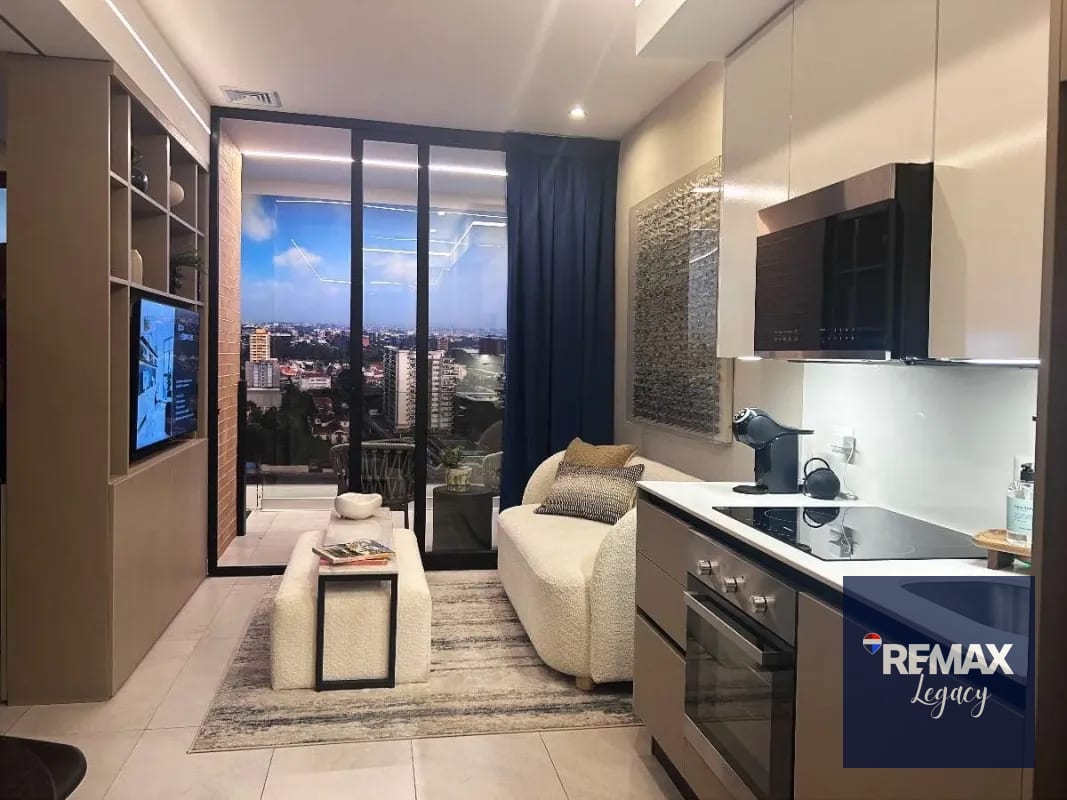 Apartamento Venta | Zona 10 | 2028 — Apartamento en Venta en Ciudad Vieja, Zona 10, Guatemala, Ciudad — foto 2 de 12