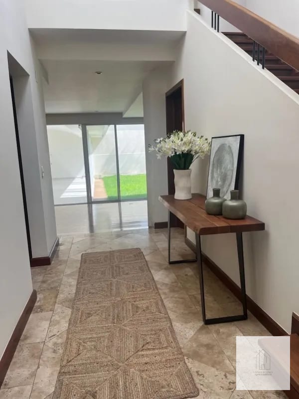 Linda Casa Portal del Bosque 1, CES en venta — Casa en Venta en Portal del Bosque, Carretera a El Salvador, Guatemala, Ciudad — foto 5 de 15