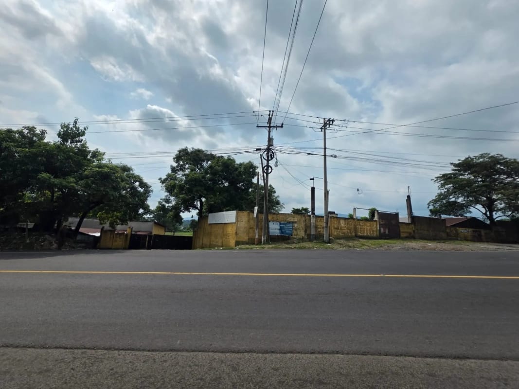 TERRENO EN ALQUILER IDEAL PREDIO. Kilómetro 59.5 ruta al puerto quetzal — Terreno en Alquiler en Puerto Quetzal, Escuintla — foto 4 de 8