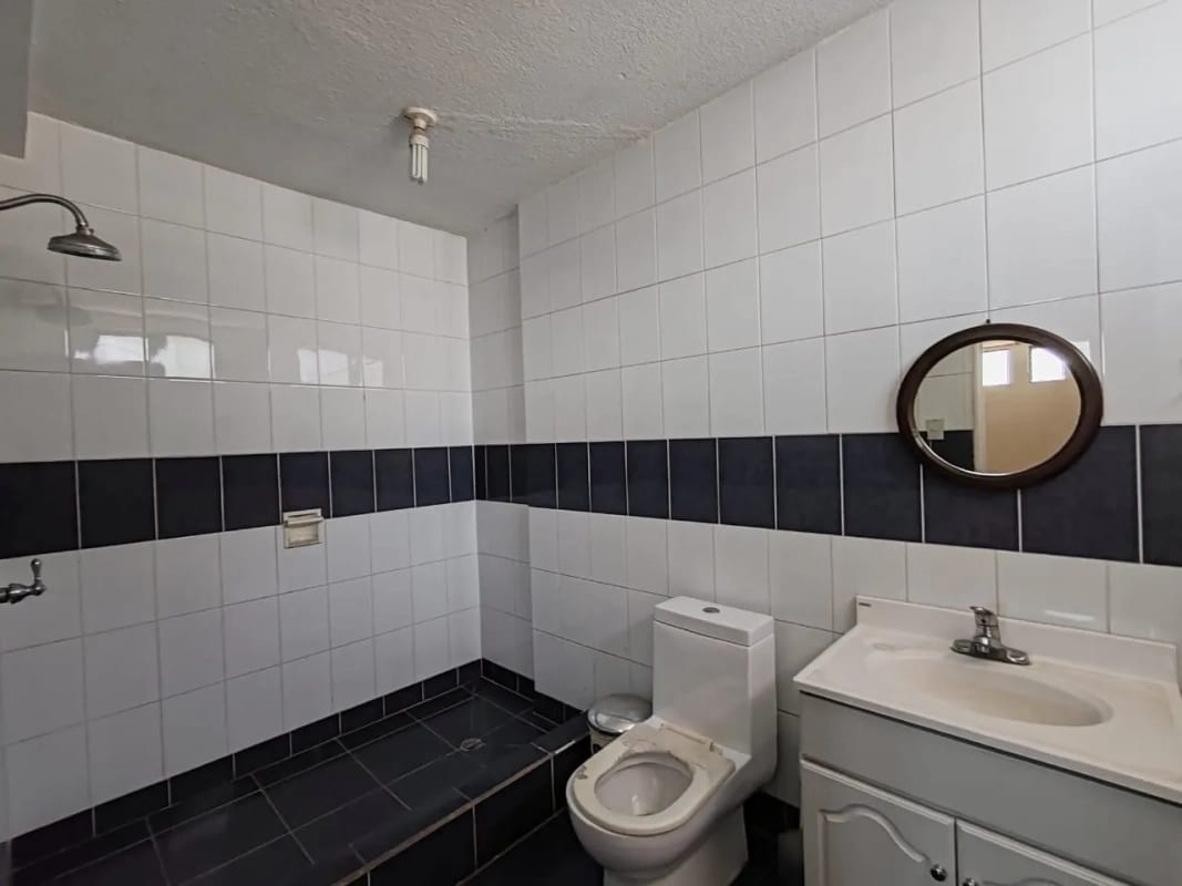 Casa en VENTA CONDOMINIO PANORAMA ideal para fundación u oficinas — Casa en Venta en Zona 8 Mixco, Guatemala, Ciudad — foto 9 de 16