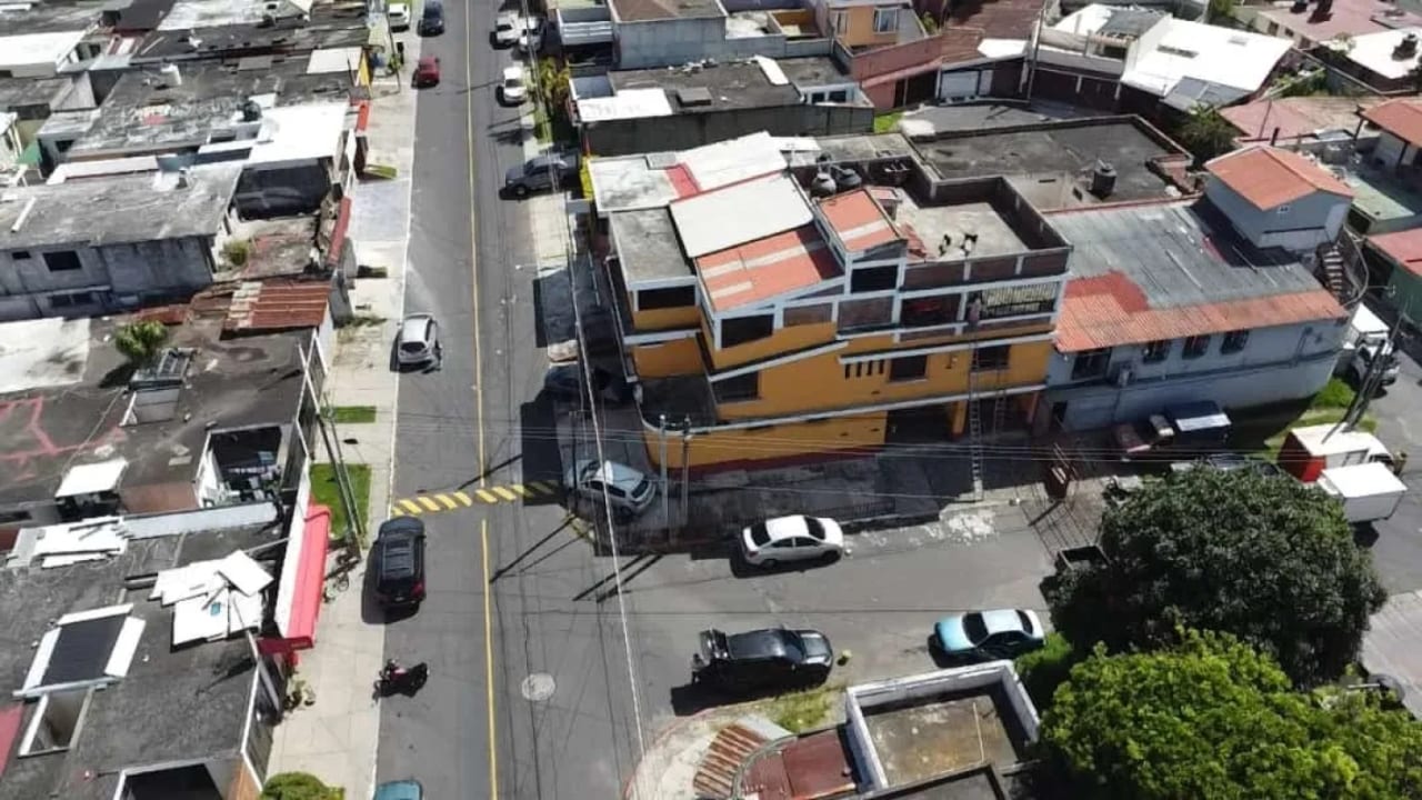 Casa en VENTA CONDOMINIO PANORAMA ideal para fundación u oficinas — Casa en Venta en Zona 8 Mixco, Guatemala, Ciudad — foto 8 de 16