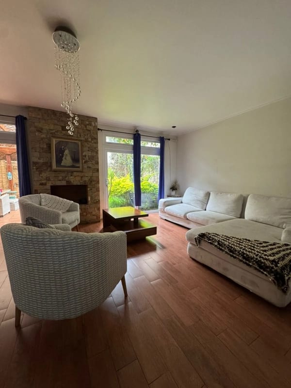Casa en Venta San Cristobal Z. 8 Mixco — Casa en Venta en Zona 8 Mixco, Guatemala, Ciudad — foto 1 de 12
